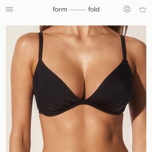 Form Fold 34D Swimwear NWT Black Triangle Swimsuit Bikini Top